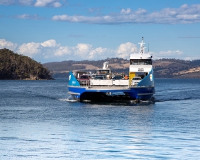 RDM076 – Bruny Island Ferry #2